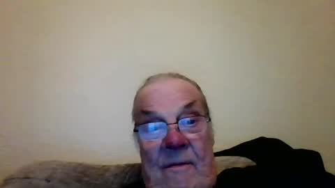 the masturbator online show from 28, 2, 2025