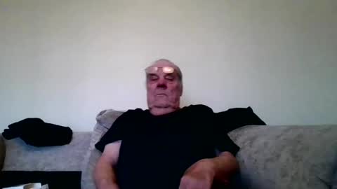 the masturbator online show from 5, 3, 2025