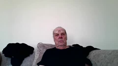 the masturbator online show from 9, 3, 2025