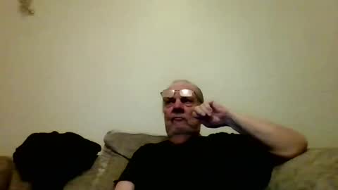 the masturbator online show from 9, 3, 2025