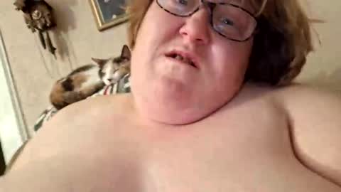 fabulousbbw1600 online show from 2, 10, 2025