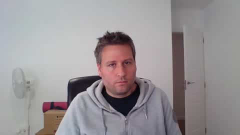 Snapshot of faer_087 chatting on 3, 11, 2025 faer_087 online show from 3, 11, 2025