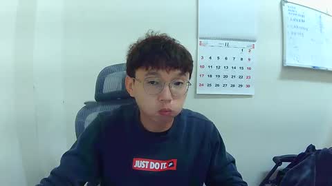 Snapshot of faint45508542 chatting on 8, 3, 2025 faint45508542 online show from 8, 3, 2025
