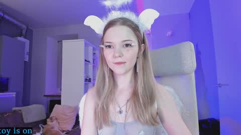 fairy_casey online show from 21, 12, 2024