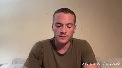 Snapshot of fairybae5 chatting on 25, 9, 2025 Travis online show from 25, 9, 2025