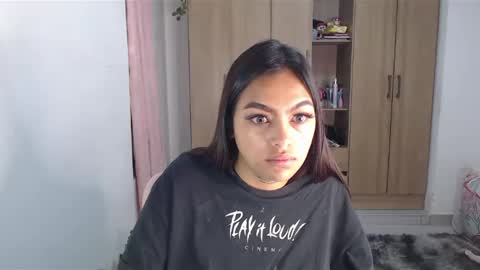 Snapshot of fairylatin chatting on 23, 1, 2025 fairylatin online show from 23, 1, 2025