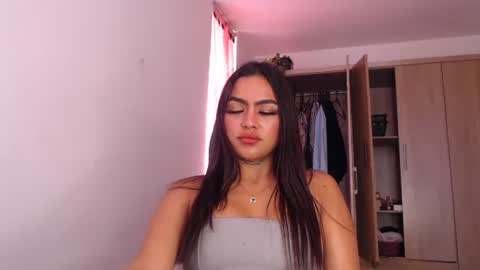 Snapshot of fairylatin chatting on 29, 1, 2025 fairylatin online show from 29, 1, 2025