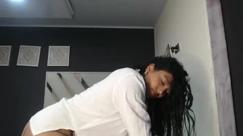 fairylatin online show from 17, 4, 2026