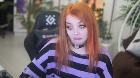 faith_chan online show from 7, 1, 2025