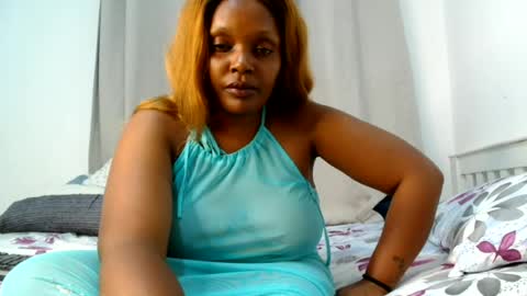 Snapshot of faithokoyo480 chatting on 14, 6, 2026 raysa4421 online show from 14, 6, 2026