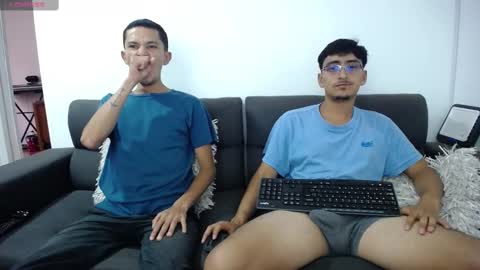 FallGays online show from 16, 2, 2025