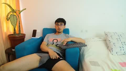 FallGays online show from 9, 7, 2026