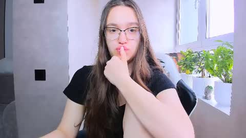 fancy bunny online show from 23, 4, 2026