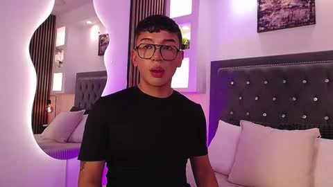 Snapshot of fancy_vixen chatting on 18, 2, 2026 FANCY online show from 18, 2, 2026