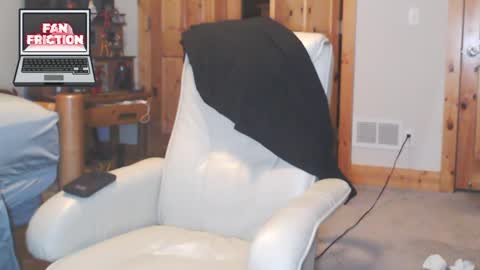 Snapshot of fanfriction chatting on 21, 2, 2025 Fan Friction online show from 21, 2, 2025