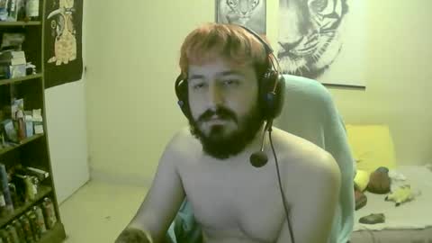 Snapshot of fangtiger chatting on 15, 10, 2025 Kevin online show from 15, 10, 2025