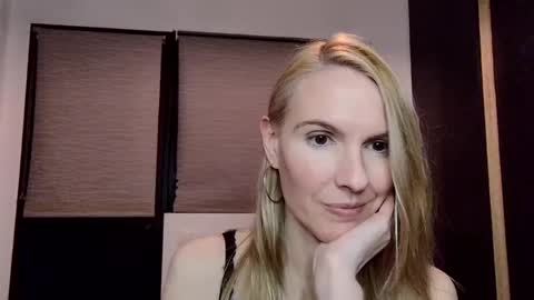 Fanny online show from 3, 1, 2025