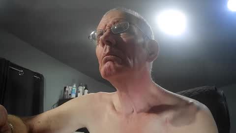 fantasyresort online show from 4, 4, 2026