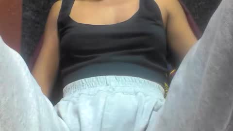 farantsaaly1 online show from 19, 9, 2025