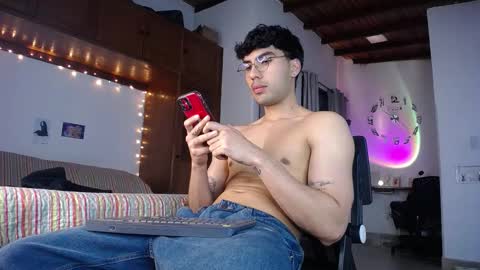 farid_24 online show from 23, 3, 2026