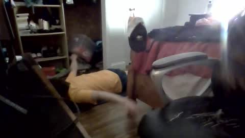 farmboy2398 online show from 3, 12, 2025