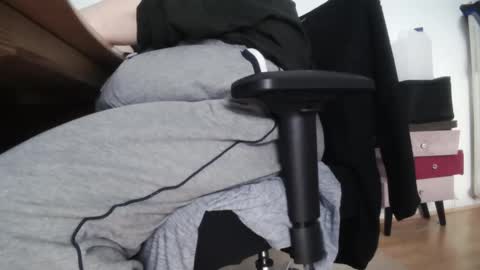 Fat Bernd online show from 16, 2, 2025