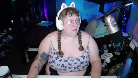 FatVeronica online show from 6, 2, 2025