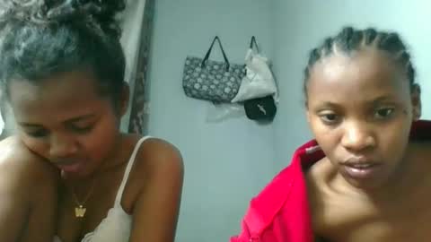 fayence09 online show from 13, 9, 2025