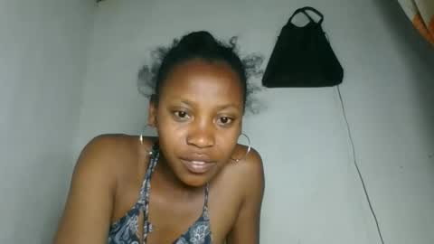 fayence09 online show from 12, 10, 2025