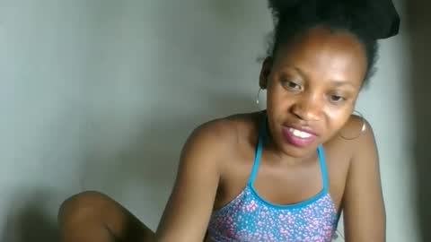 fayence09 online show from 12, 10, 2025