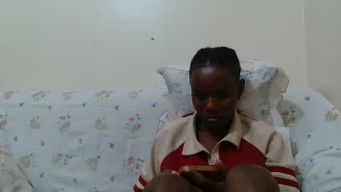 Snapshot of fayrie1 chatting on 16, 9, 2025 fayrie1 online show from 16, 9, 2025