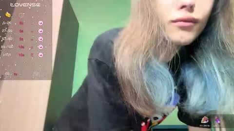 Snapshot of fcherthth chatting on 19, 2, 2026 Mark online show from 19, 2, 2026