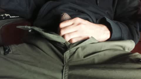 Snapshot of fdfdgaaa chatting on 22, 1, 2025 fdfdgaaa online show from 22, 1, 2025