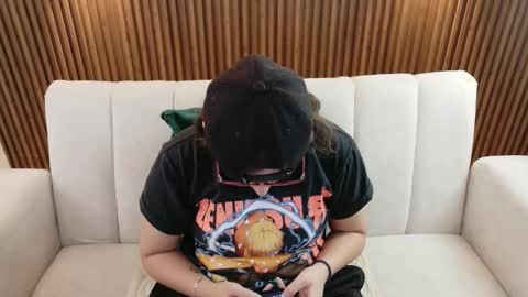 Snapshot of feelina_firesoul chatting on 17, 2, 2026 Feelena online show from 17, 2, 2026