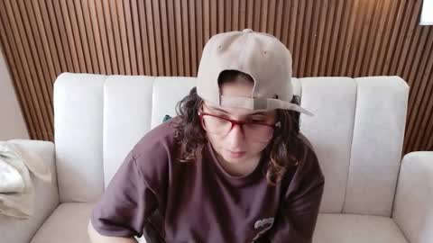 Snapshot of feelina_firesoul chatting on 27, 2, 2026 Feelena online show from 27, 2, 2026