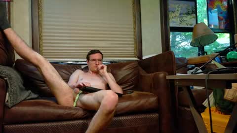 Snapshot of feelingverynaughty chatting on 15, 6, 2026 ask me online show from 15, 6, 2026