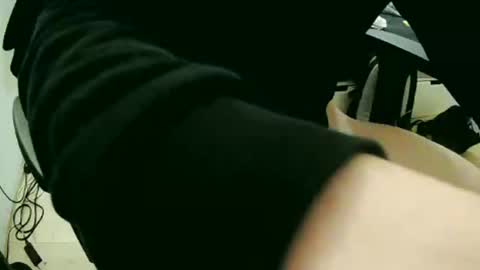 Snapshot of feetlover7878 chatting on 8, 1, 2025 feetlover7878 online show from 8, 1, 2025