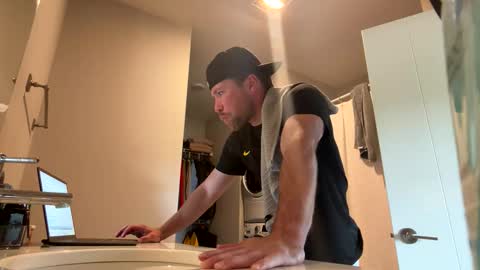 Ethan Slayher online show from 14, 5, 2026