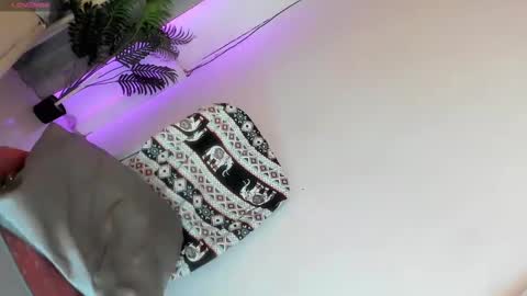 Prianka online show from 23, 12, 2024