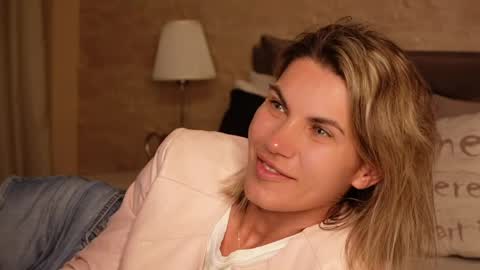 FeliciaKrige online show from 1, 6, 2026