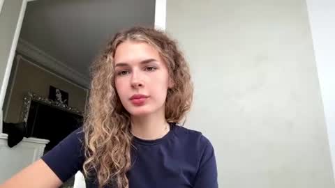 Zoe online show from 26, 7, 2026