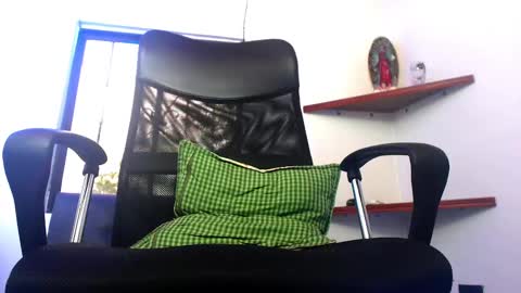 Snapshot of felipevega01 chatting on 25, 2, 2025 felipe online show from 25, 2, 2025