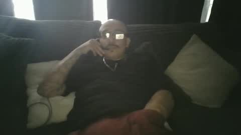 felixrlarios25 online show from 4, 5, 2026
