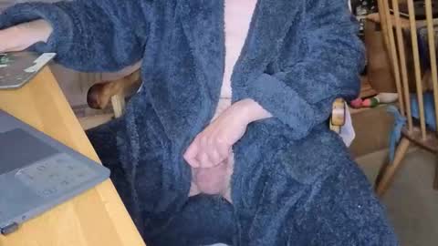 Adam online show from 16, 10, 2025