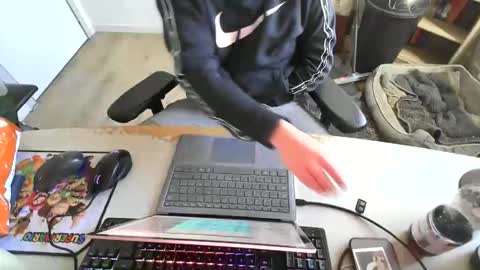 fem_alice_louis_dom online show from 2, 3, 2026