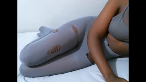 Navil online show from 8, 4, 2026