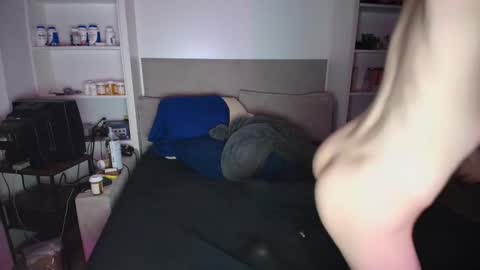 femboyflowers online show from 19, 5, 2026