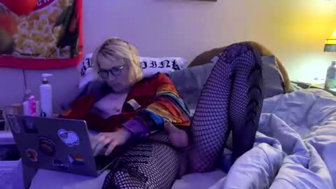 Snapshot of femboypixie chatting on 20, 6, 2026 That Lewd Femboy online show from 20, 6, 2026