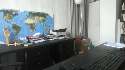 Snapshot of femdomsubby chatting on 13, 12, 2024 femdomsubby online show from 13, 12, 2024