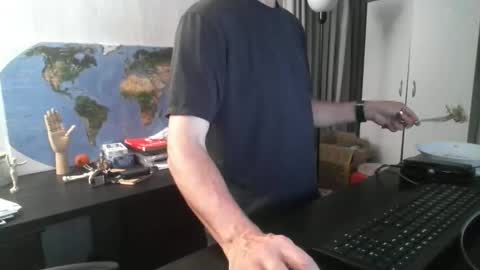 Snapshot of femdomsubby chatting on 14, 12, 2024 femdomsubby online show from 14, 12, 2024